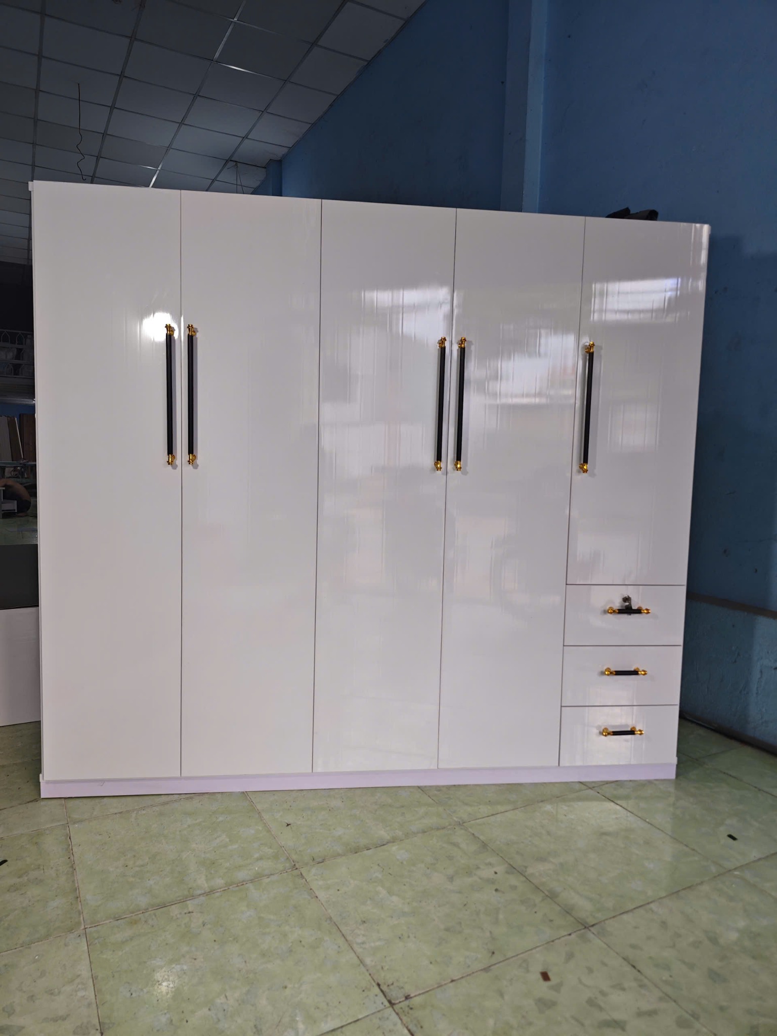 Liên hệ tư vấn